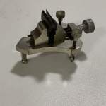 Calibrador de balanço frances