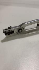 Alicate bergeon para furar corda