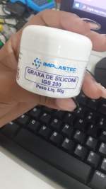 silicone pastoso
